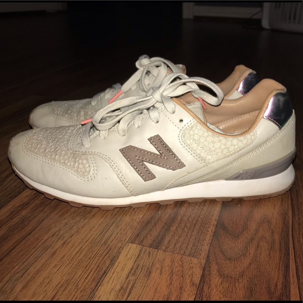 New balance women’s shoes
